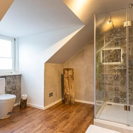 Duck-dich-suedheide شقة