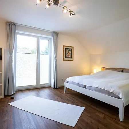 Duck-dich-suedheide شقة